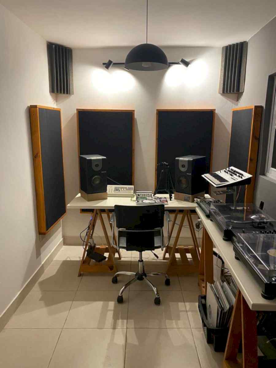 Akustik Köşe Bass Trap Sünger